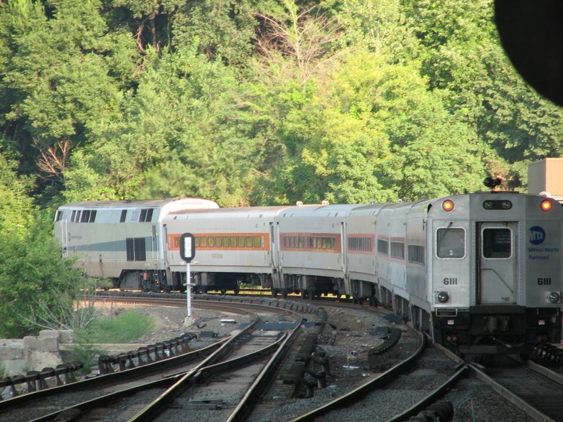 MNCR P32AC-DM 220 and Shoreliner coaches Roger Sherman, Cedar Hill, Noah Webster, Beacon Falls, ????, and Shoreliner I cab 6111 @ Marble Hill (MNCR Hudson Line). Photo taken by Brian Weinberg, 8/17/2005.
IMG_0132.jpg