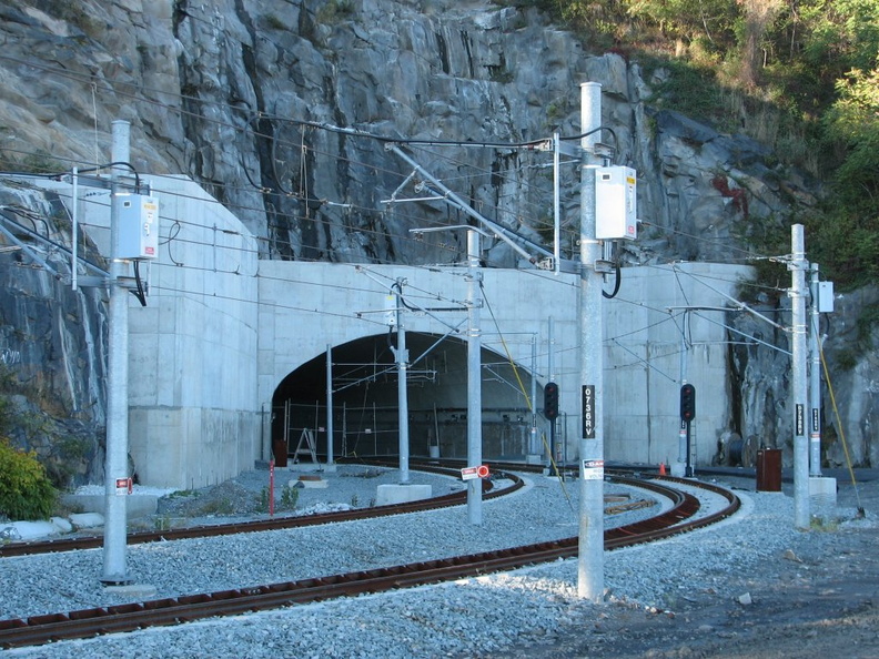 NJT HBLR future tunnel to the Bergenline Avenue and Tonnelle Avenue stations (this is a former Conrail River Line tunnel). Photo