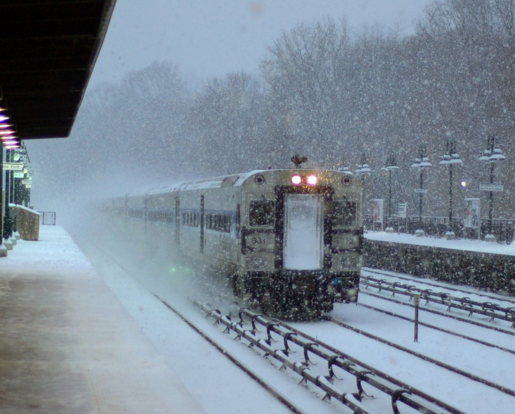 PHOTOSHOPPED *** MNCR Shorliner Cab 6312 @ Riverdale (Hudson Line). Photo taken by Brian Weinberg, 12/9/2005.