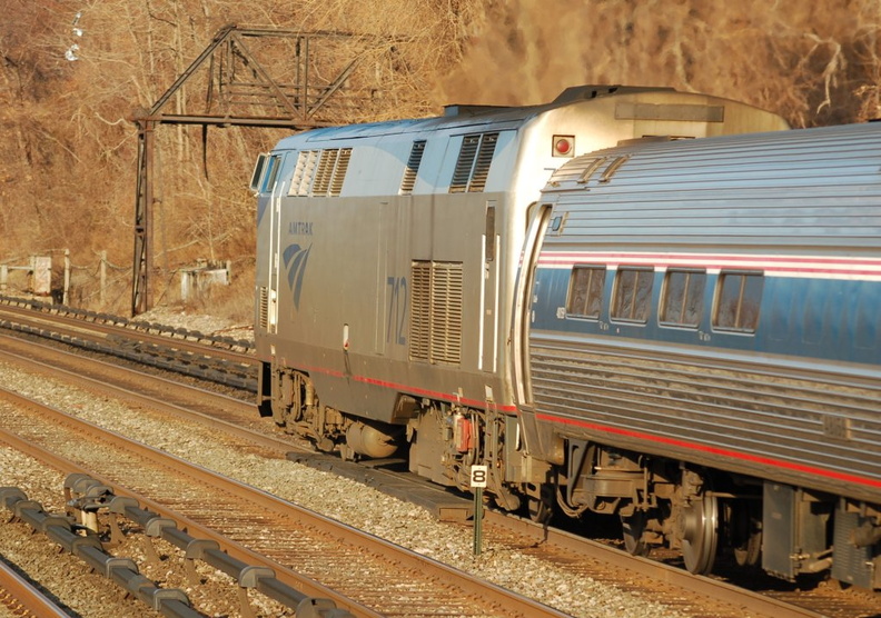 Amtrak P32AC-DM 712 &amp; Amfleet I Cafe 48159 @ Riverdale (Train 291). Photo taken by Brian Weinberg, 1/8/2006.