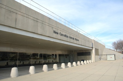 New Carrollton Amtrak Station. Photo taken by Brian Weinberg, 1/20/2006.