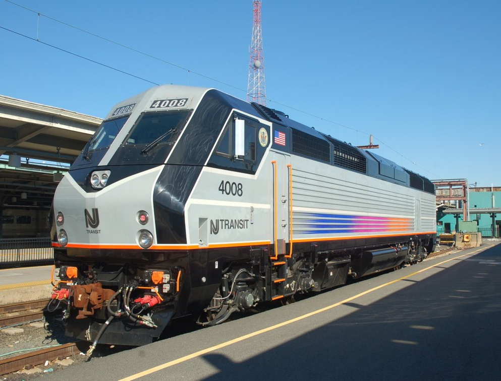 NJ Transit PL42AC 4008 @ Hoboken Terminal. Photo taken by Brian Weinberg, 2/19/2006.