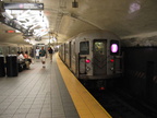 R-62A @ Grand Central-42 St (7) nb. Photo taken by Brian Weinberg, 08/06/2003.