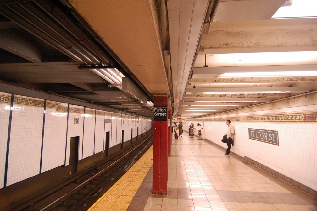 Fulton Street (J/M/Z) - front of the northbound platform, i.e. the lower level (looking south). Photo taken by Brian Weinberg, 6