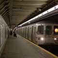 R-46 5782 @ 23 St (F) - uptown platform. Photo taken by Brian Weinberg, 7/3/2006.