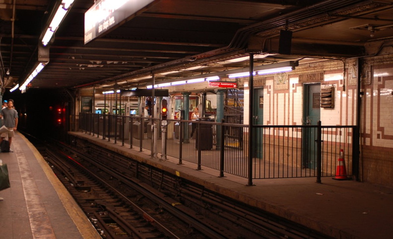 96 Street (1/2/3) - the former uptown local platform - now a fare control area. Photo taken by Brian Weinberg, 7/23/2006. DSC_5147a.jpg