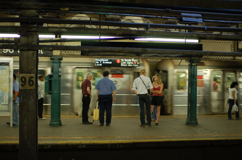 R-62A 2347 @ 96 St (1). Photo taken by Brian Weinberg, 7/23/2006. DSC_5150.jpg