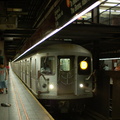 R-40M 4462 @ 34 St - Herald Sq (B). Photo taken by Brian Weinberg, 7/26/2006.