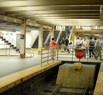 42 St - Grand Central (Shuttle Platform).