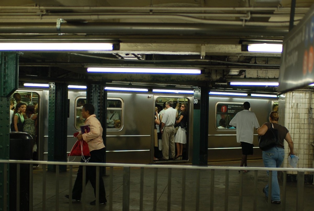 R-62A 2172 @ 59 St - Columbus Circle (1). Photo taken by Brian Weinberg, 8/1/2006.