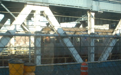 Stranded (D) train on the Manhattan Bridge. Power was shut off due to a fire. Photo taken by Brian Weinberg, 8/16/2006.