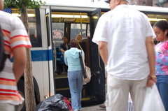 Bad people boarding through the rear door @ 231 St and Broadway. Photo taken by Brian Weinberg, 8/25/2006.