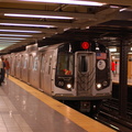 R-160A-2 8662 @ 14 St (A). Set is on 4th run of second day of 30-day test. Photo taken by Brian Weinberg, 10/17/2006.