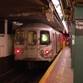 R-46 5646 @ Long Island City - Court Square (G). Photo taken by Brian Weinberg, 10/18/2006.