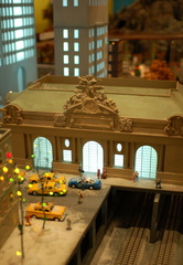 The 5th Annual Holiday Train Show at Grand Central Terminal. Photo taken by Brian Weinberg, 11/27/2006.