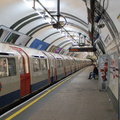 1973 Tube Stock @ Gloucester Road (Piccadilly). Photo taken by Brian Weinberg, 12/30/2006.