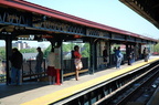 Gun Hill Rd (2/5). Platform level. Photo taken by Brian Weinberg, 5/13/2007.