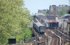 R-142 6586 @ 219 St (2). 225 St (2/5) is in the distance. Photo taken by Brian Weinberg, 5/13/2007.