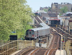 R-142 6586 @ 219 St (2). 225 St (2/5) is in the distance. Photo taken by Brian Weinberg, 5/13/2007.