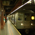 R-68 2576 @ 34 St - Herald Sq (D). Photo taken by Brian Weinberg, 6/8/2007.