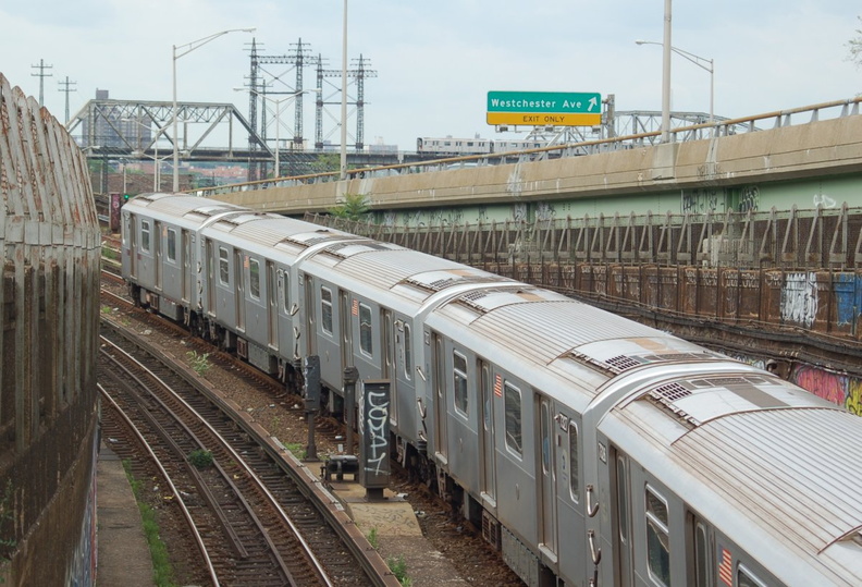 R-142A 7327 @ Whitlock Av (6). Photo taken by Brian Weinberg, 6/14/2007. DSC_3818a.jpg