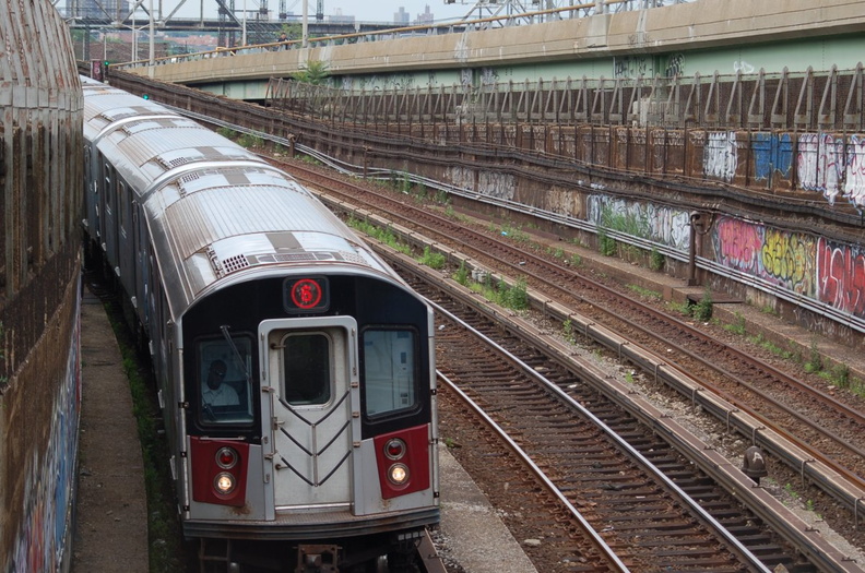R-142A @ Whitlock Av (6). Photo taken by Brian Weinberg, 6/14/2007. DSC_3839a.jpg