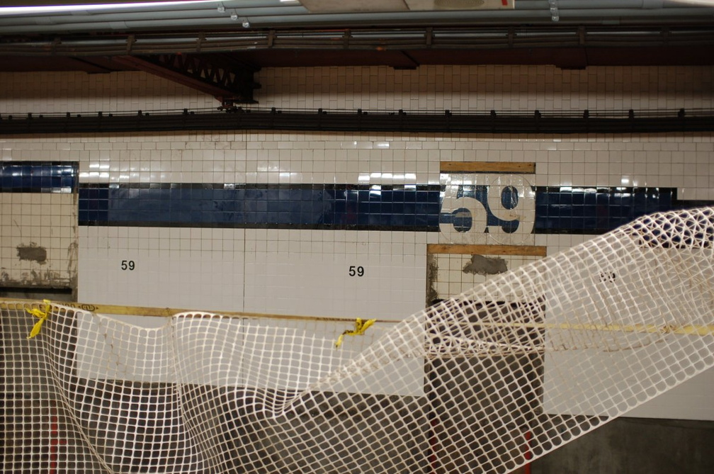 New tile work as part of the renovation @ 59 St - Columbus Circle. Photo taken by Brian Weinberg, 6/17/2007.