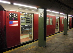 R-36WF 9543 @ Times Square - 42 St (7). Photo taken by Brian Weinberg, 5/7/2003.