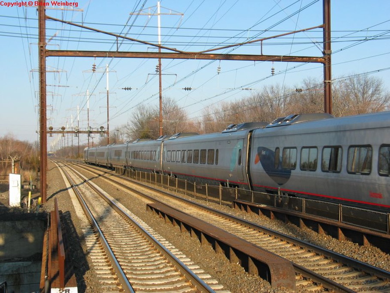 Amtrak Acela Express Power Car 2007 @ Edison, NJ. Photo taken by Brian Weinberg, 2/13/2004.