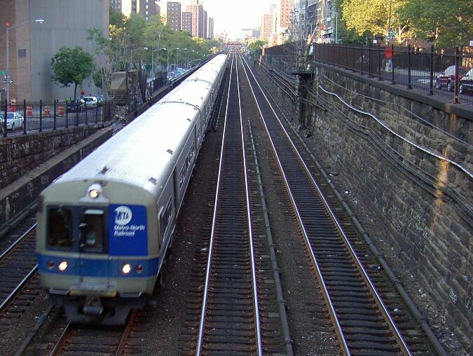 MNR M-3 @ 97 St. Photo taken by Brian Weinberg. 7/31/2002.