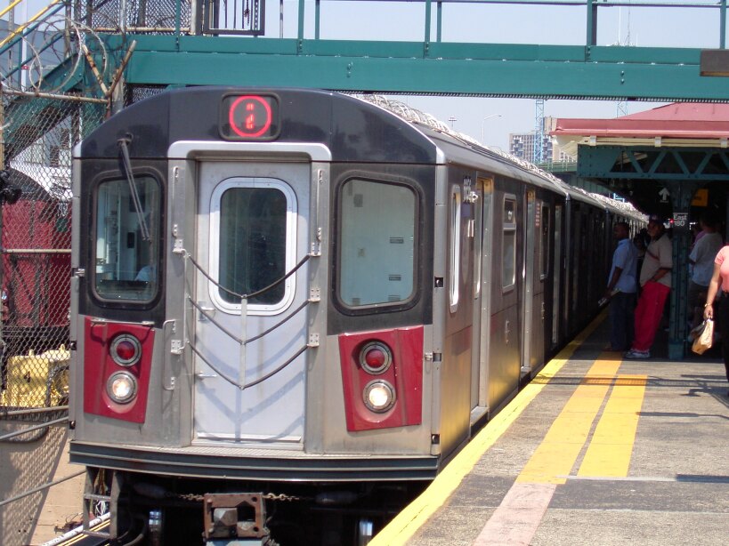 r142-6656a
