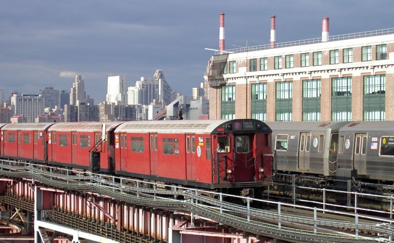 R-36WF 9644 @ Queensboro Plaza (7). Photo taken by Brian Weinberg, 01/09/2003.